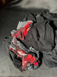 lot 593 image: Assorted Womens Apparel Lot