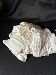 lot 594 image: Assorted Cotton Rags for Cleaning or Craft Projects