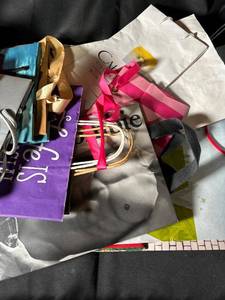 lot 714 image: Lot of Assorted Gift Bags
