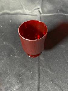 lot 742 image: Set of 6 Red Glass Tumblers
