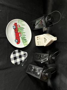 lot 781 image: Mixed Home Decor Lot - Lanterns, Plates & Ceramic House