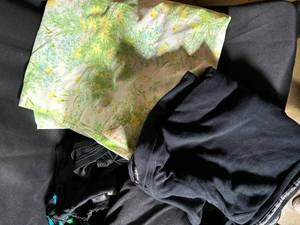 lot 828 image: Assorted Clothing Lot - Womens Apparel