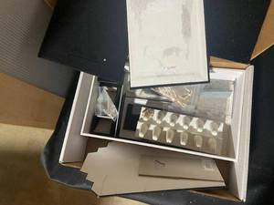 lot 604 image: Mixed Lot of Jewelry Displays and iPad Boxes