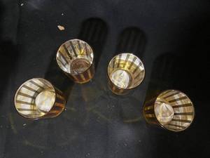lot 622 image: Set of 4 Vintage Amber Striped Drinking Glasses