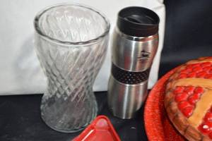 lot 43 image: Variety Kitchen and Decor Lot with Plates, Travel Mug, Glass Vase, and Pie-Themed Decor