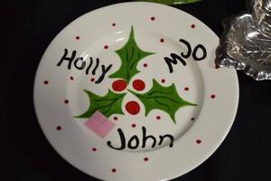 lot 69 image: Festive Holiday Decorative Plate and Tray Assortment