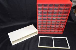 lot 71 image: Lot of Plastic Storage Drawers and Organizers