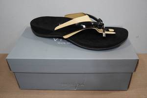 lot 32 image: Vionic Womens Bella Sandals -Size 10