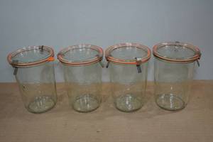 lot 36 image: 4 Weck 850ml Mold Canning Jars