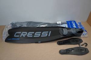 lot 94 image: Cressi Gara Impulse Free Diving Fins -Size 5-5.5