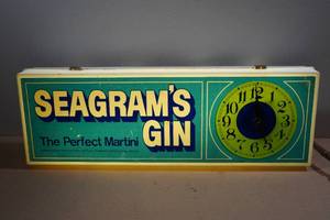 lot 96 image: Vintage Seagrams Gin Light-Up Sign