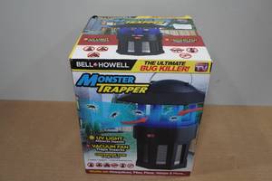 lot 133 image: As Seen on TV Monster Trapper Bug Killer