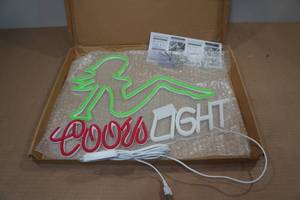 lot 147 image: Coors Light Neon Beer Sign