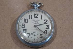 lot 196 image: Majestime 17 Jewel Pocket Watch