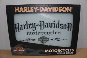 lot 213 image: Harley Davidson Cutting Board