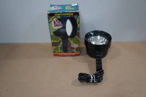 lot 224 image: Night Blaster 12-Volt Handheld Spotlight