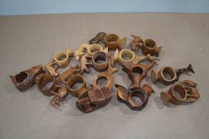lot 227 image: 15 Safari Animal Shaped Napkin Rings