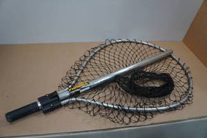 lot 239 image: Frabill Big Fish Extendable Net
