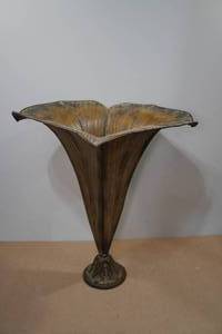 lot 270 image: IndoorOutdoor Metal Plant Ornate Vase