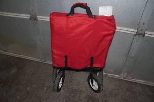 lot 278 image: Cabelas Collapsable All Terrain Wagon