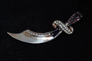 lot 322 image: Large Sterling Silver Scimitar Sword Pin with Stones