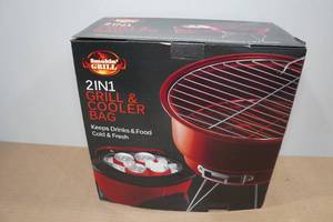 lot 332 image: Smoking Grill 2-In-1 Grill & Cooler Bag