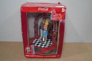 lot 393 image: Coca Cola Date Night Dancin Musical Alarm Clock