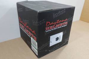 lot 405 image: Daytona DOT Daytona Cruiser Motorcycle Helmet -Large, Hi-Gloss Black