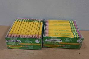 lot 55 image: 2 72-Packs of Ticonderoga Wood Golf Pencils