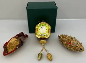 Misc. Vintage Ornaments Including Velvet & Daytons