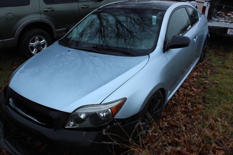 2005 Scion TC Base 2dr Hatchback (Manual)
