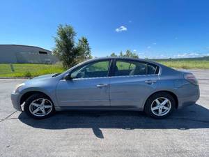 lot 19 image: 2012 Nissan Altima 2.5 S