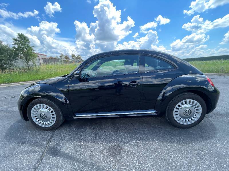 2015 Volkswagen Beetle 1.8T PZEV - 72,713 MILES