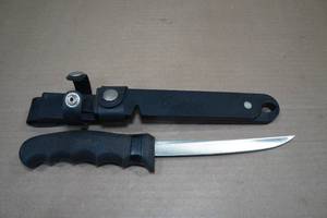 lot 26 image: Cutco Fishermans Solution Fillet Knife with Sheath and Stone