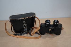 lot 36 image: Titan 7 x 35 Coated Optic Binoculars
