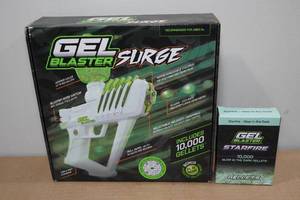 lot 43 image: Gel Blaster Surge with Gellets