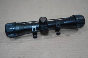 lot 75 image: 4 x 32 Rifle Scope