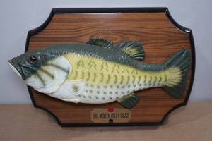 lot 101 image: Big Mouth Billy Bass
