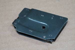 lot 105 image: Metal .22 Rifle Magazine