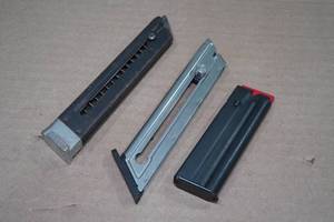 lot 107 image: 3 .22 LR Magazines