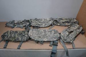 lot 183 image: Molle II Waist Packs - ACU Pattern