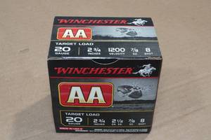 lot 227 image: 25 Winchester AA 20 Gauge 2-34 8 Shot Shotshells