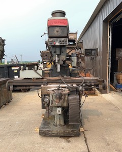 lot 226 image: Bridgeport Mill