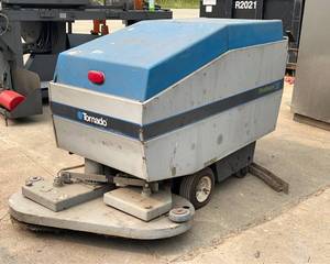 lot 263 image: Floor Scrubber