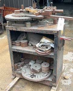 lot 243 image: Manual Tube Bender