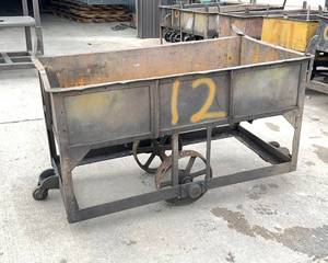 lot 292 image: Parts Cart