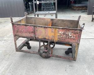 lot 294 image: Parts Cart