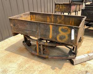 lot 281 image: Parts Cart