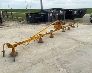 lot 253 image: 1000 LB Suction Lift