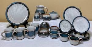 lot 87 image: Vintage Pottery Dinnerware Set - 4 Place Settings and more